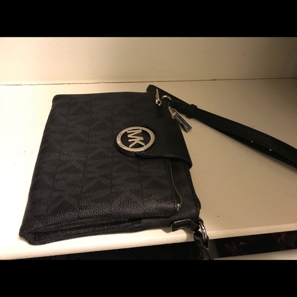 Michael Kors crossbody handbag - Picture 4 of 4